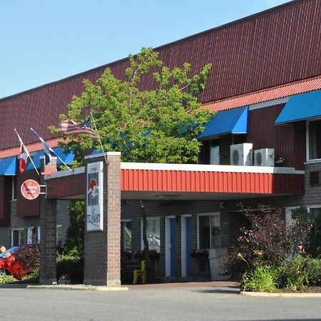 Motel Le Transit Мон Сент Илер Екстериор снимка